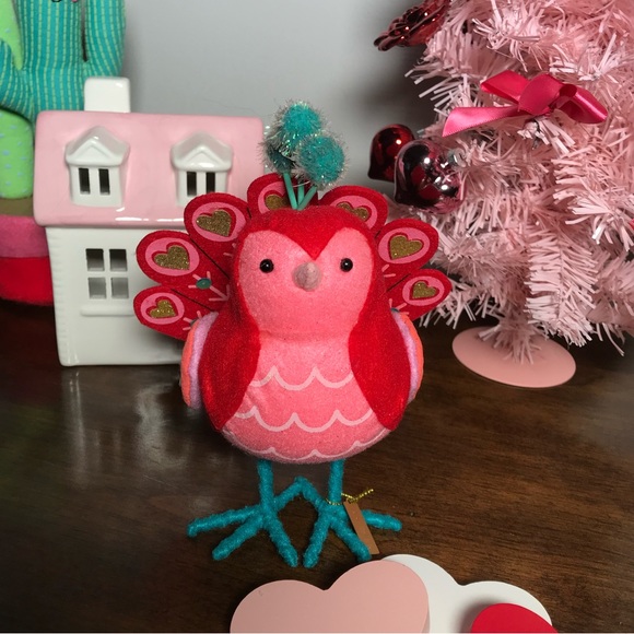 Target Spritz 2020 Peabo & Preener Peacocks Valentine’s Day Birds - Set of 2 - Picture 3 of 11
